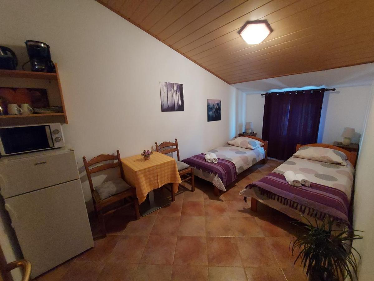 Bed and Breakfast Ranch Radin Brtonigla Esterno foto